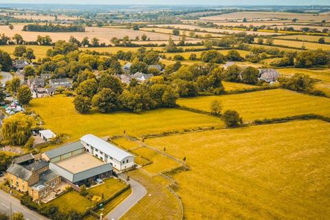 4 bedroom country house for sale, Ivy Farm Barns, Tebworth LU7