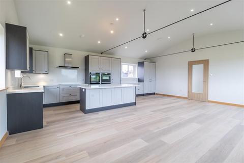 undefined, Ivy Farm Barns, Tebworth LU7