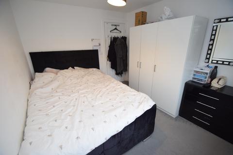6 Burghley Walk, Shipley, BD18 1QH