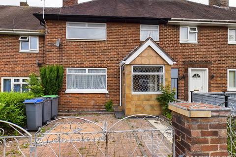 3 bedroom terraced house to rent, Seathwaite Avenue, Blackpool FY4