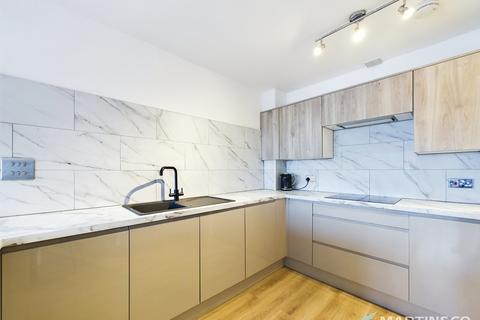 1 bedroom apartment for sale, The Sands, Blackpool FY4