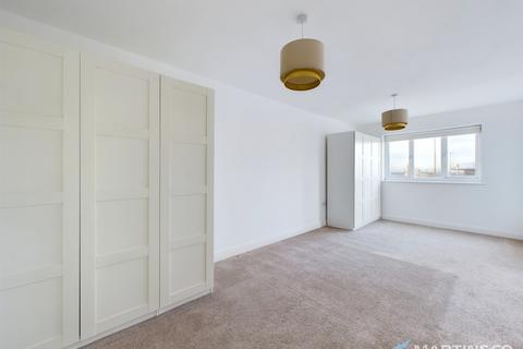 1 bedroom apartment for sale, The Sands, Blackpool FY4