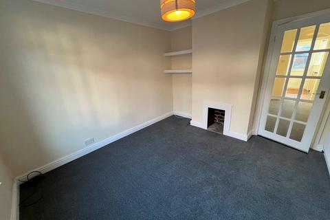 2 bedroom terraced house to rent, KINGS ROAD, OAKHAM