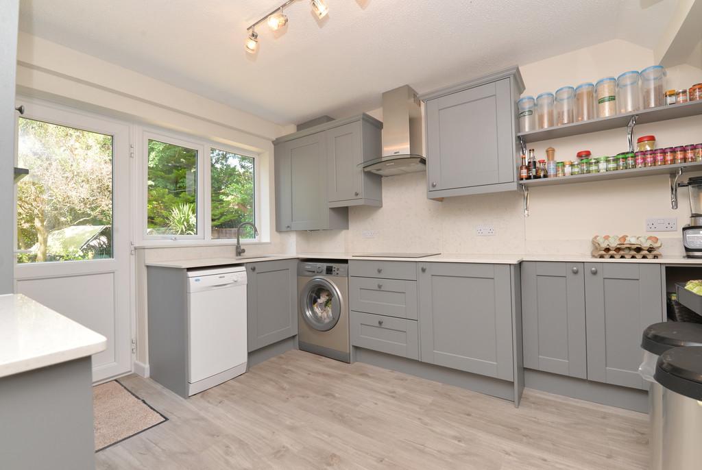 28 GC Kitchen