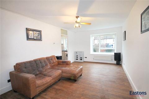 2 bedroom flat for sale, Station Approach, Sutton SM2