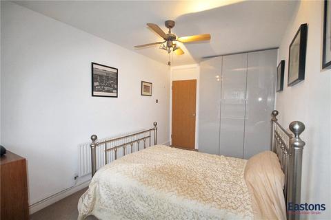 2 bedroom flat for sale, Station Approach, Sutton SM2