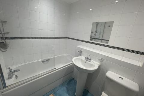 2 bedroom apartment to rent, Sandringham Court, Darlington, County Durham