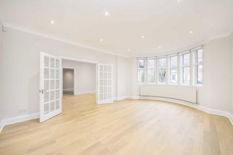 6 bedroom house to rent, Fairholme Gardens, London N3