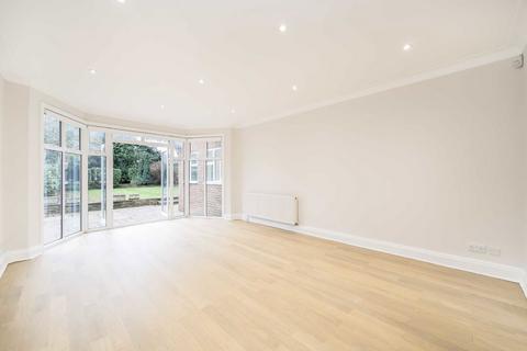 6 bedroom house to rent, Fairholme Gardens, London N3