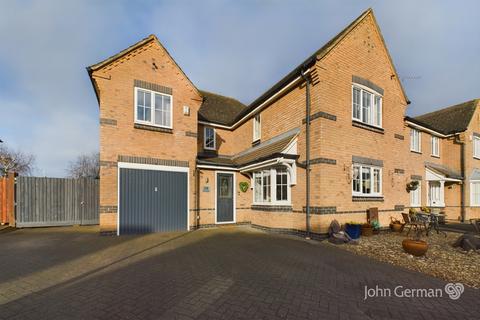 4 bedroom detached house for sale, Ralph Close, Loughborough