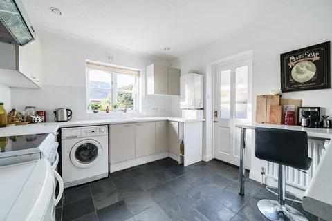2 Cherrylands Close, Fernhurst, Haslemere, GU27 3PH