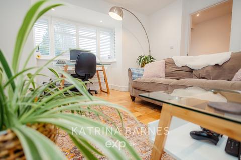 Pear Tree House Boars Tye Road, Silver End, Witham, CM8 3PN