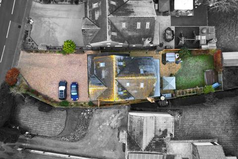 Pear Tree House Boars Tye Road, Silver End, Witham, CM8 3PN