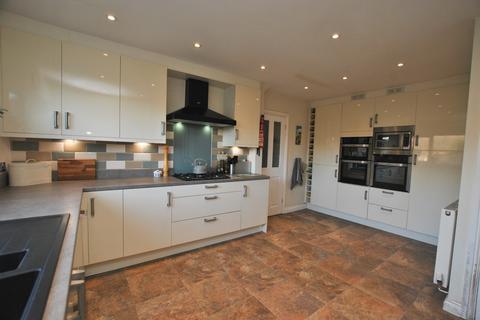 5 bedroom detached house for sale, Glade Way, Shawbirch, Telford TF5 0LD.