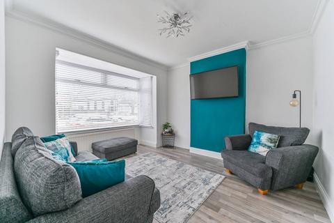 63 Elmers Road, London, SE25 5DS