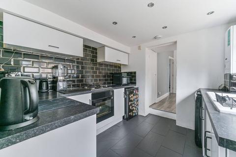 63 Elmers Road, London, SE25 5DS