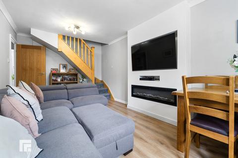 15 Tangmere Drive, Cardiff, CF5 2PP