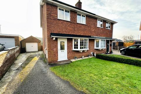 3 bedroom semi-detached house for sale, Acorn Close, Barlby, Selby