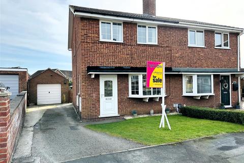 15 Acorn Close, Barlby, Selby, YO8 5UT