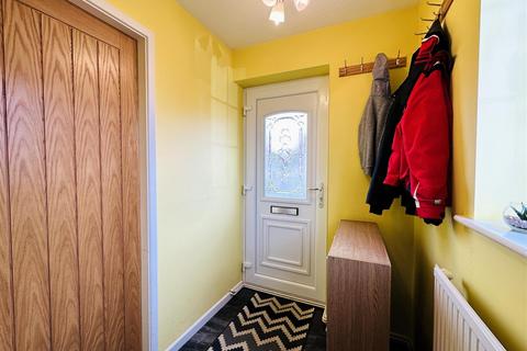 15 Acorn Close, Barlby, Selby, YO8 5UT