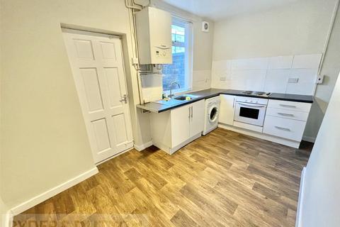 2 bedroom terraced house to rent, Albany Street, Middleton, Manchester, M24