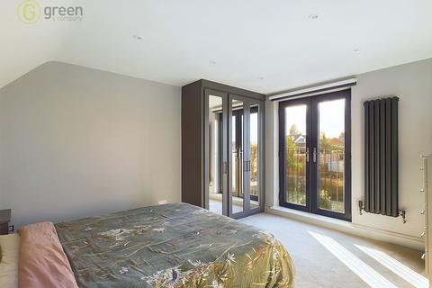 298 Chester Road North, Sutton Coldfield, B73 6RR