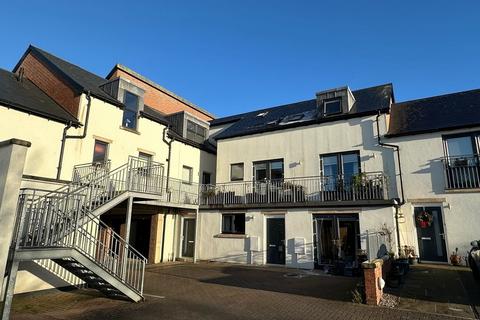 3 bedroom maisonette for sale, Thornton Court, Stanwix