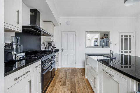 4 bedroom terraced house for sale, Graham Avenue, Northfields