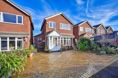 3 bedroom detached house for sale, Grassmere Court, Staffordshire WS6