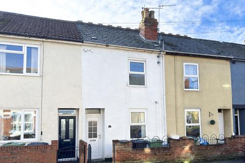 3 bedroom terraced house to rent, Cecil Road, Gloucester, GL1