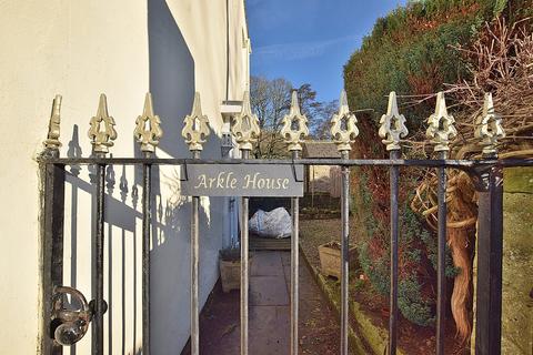 4 bedroom end of terrace house for sale, Reeth