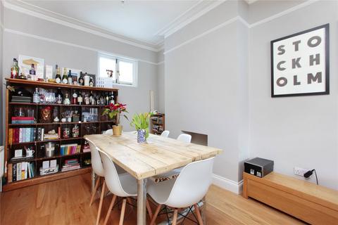 3 bedroom terraced house to rent, Freke Road, Battersea, London