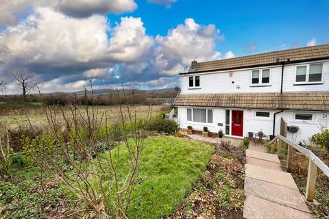 3 bedroom semi-detached house for sale, 10 Chapel Close, Cowbridge, The Vale of Glamorgan CF71 7HD