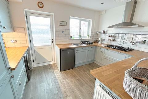 3 bedroom semi-detached house for sale, 9 & 10 Chapel Close, Cowbridge, The Vale of Glamorgan CF71 7HD