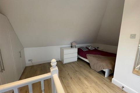 1 bedroom flat to rent, Hendon Way, Golders Green NW2