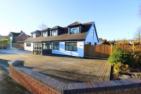 4 bedroom bungalow for sale, Elizabeth Road, Walsall