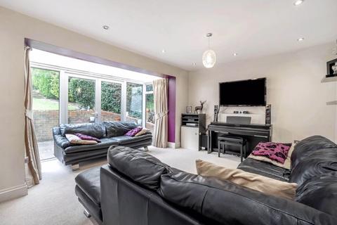 3 bedroom detached house for sale, Park Road, Kenley