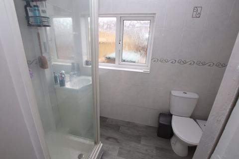 132 Fairmont Road, Grimsby, DN32 8DX