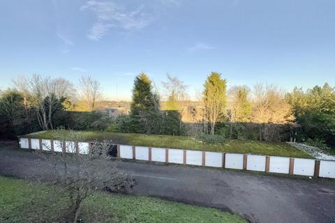 Flat 20, Park Wood Court Walsall Road, Four Oaks, Sutton Coldfield, B74 4QJ