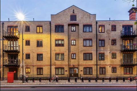 2 bedroom apartment for sale, Two Bedroom Two Bathroom Apartment For Sale Tooley Street London Bridge