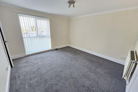 2 bedroom flat for sale, Brookside, Dudley