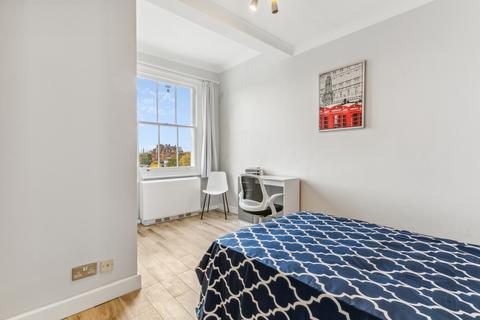 3 bedroom flat for sale, Stanhope Gardens, South Kensington, London