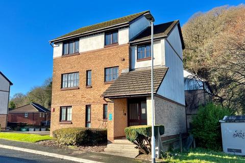 Crabtree Close, Laira, Plymouth. A great first buy or investment, 2 double bed first floor flat with parking space