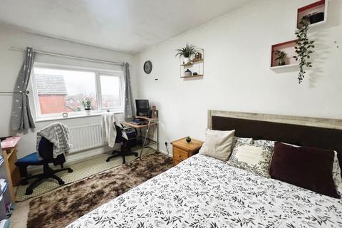60 Duncombe Road, Bolton, BL3 3FD