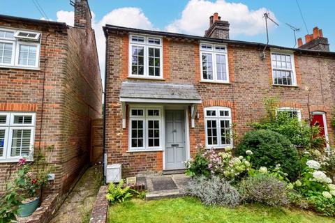 3 bedroom terraced house for sale, Bois Moor Road, Chesham