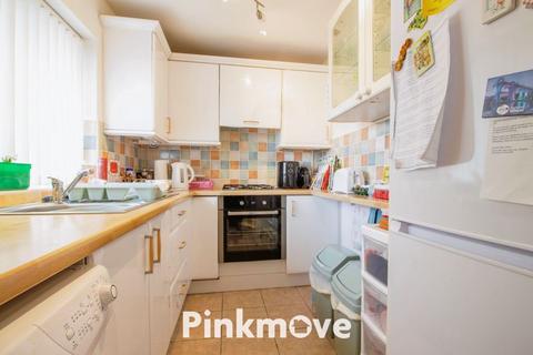 2 bedroom flat for sale, Larch Grove, Newport - REF #00026105