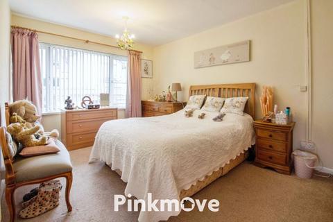 2 bedroom flat for sale, Larch Grove, Newport - REF #00026105