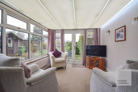 2 bedroom bungalow for sale, Norwich Road, Norwich NR12