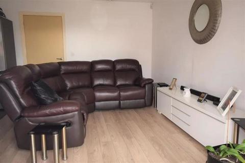 2 bedroom apartment for sale, Waverley Street, Oldham OL1