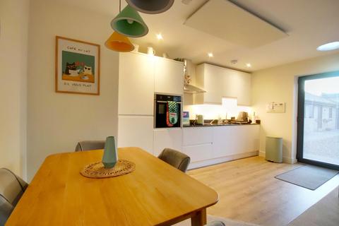 2 bedroom terraced house for sale, Bath BA2